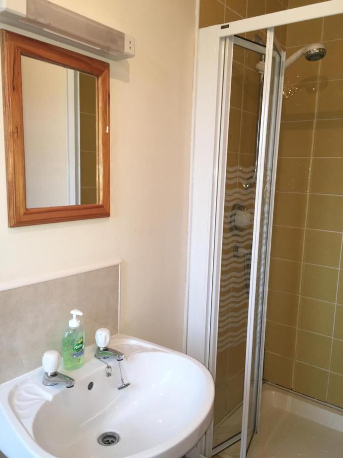 Carrick House B&B キリーベグス エクステリア 写真
