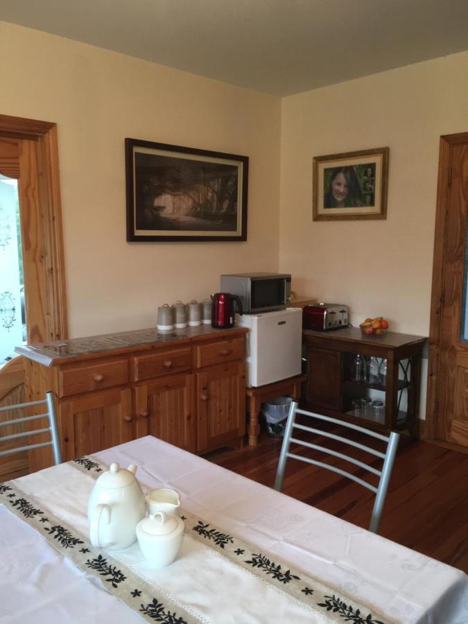 Carrick House B&B キリーベグス エクステリア 写真