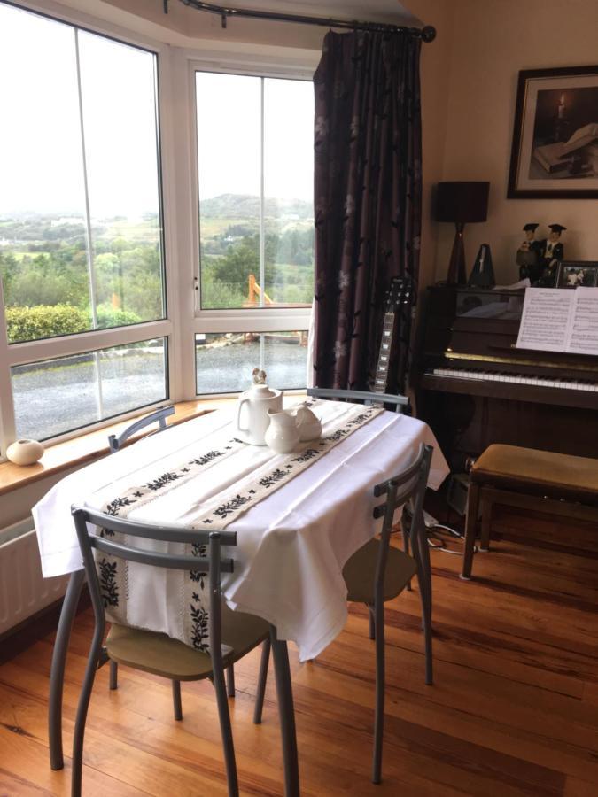 Carrick House B&B キリーベグス エクステリア 写真